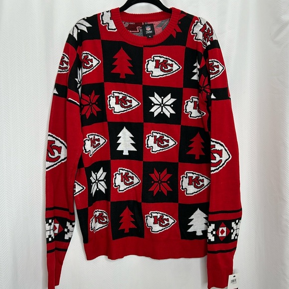 NFL Other - NFL Kansas City Chiefs Ted and black sweater